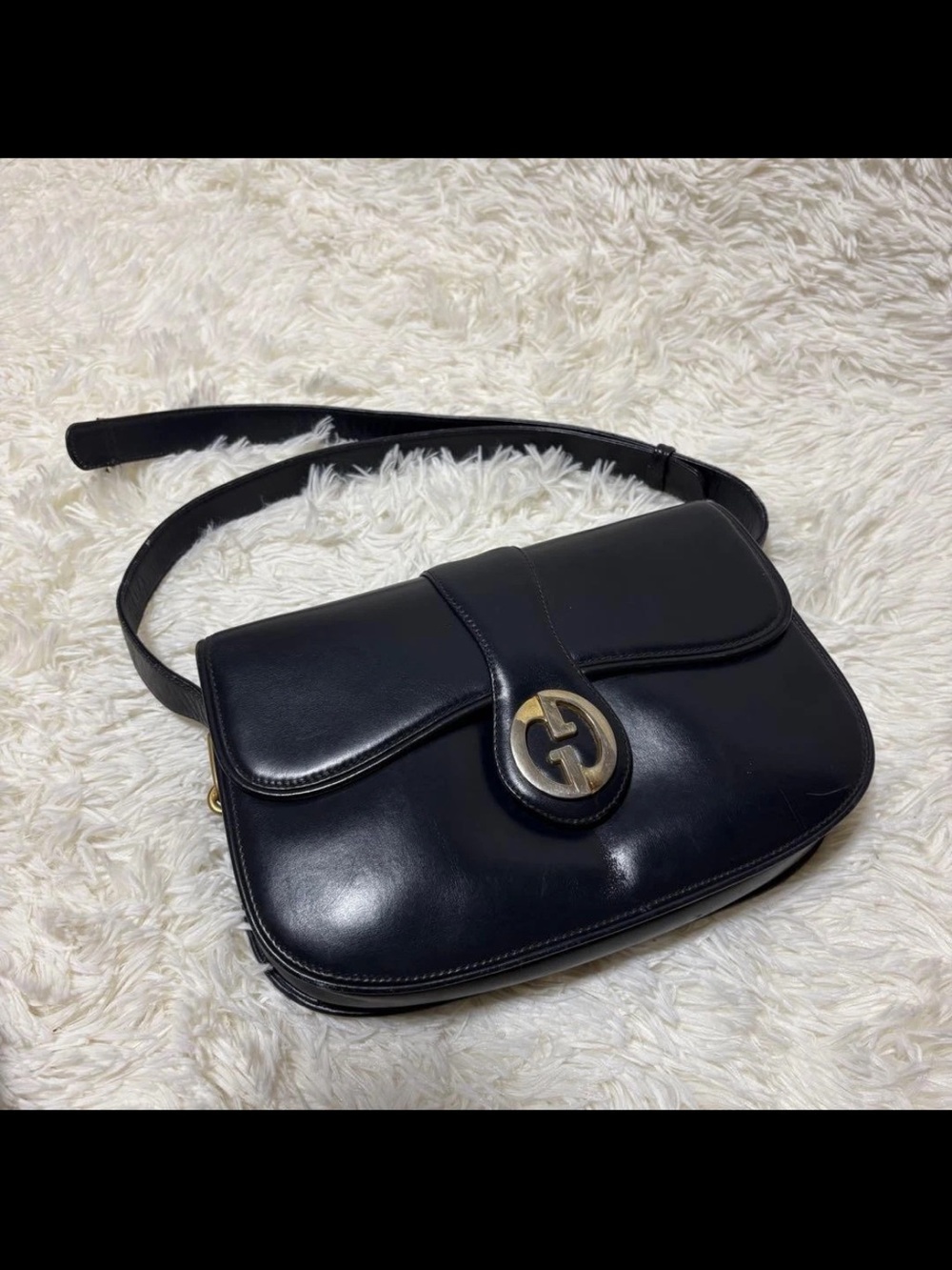 Gucci Black Leather Shoulder Bag with Gold Double G Accent